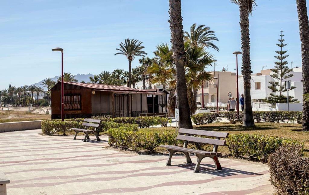 Atico Del Sol Laguna Beach Vera Playa Экстерьер фото
